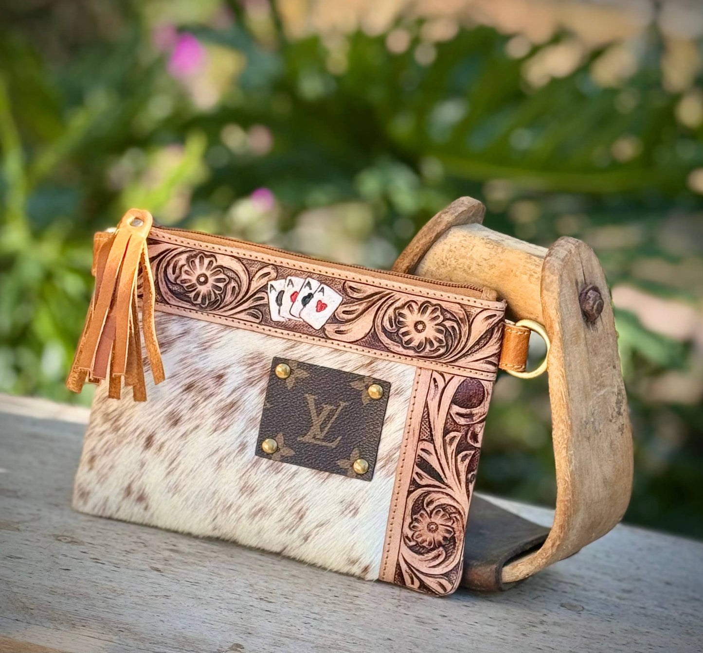 Rodeo Vegas Cowhide Leather Wristlet Crossbody Bag