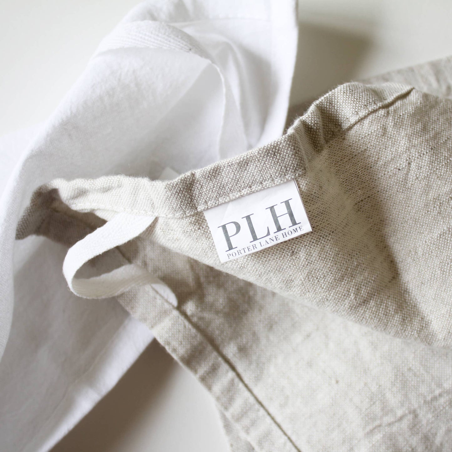 Somewhere out there Tea Towel: Natural • Cotton/Linen Blend