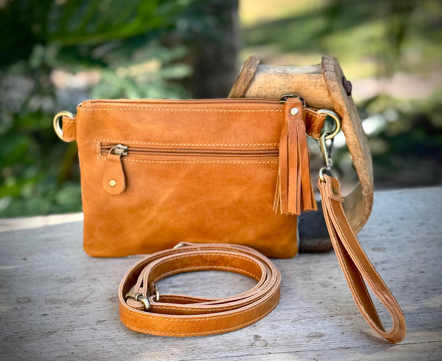 Rodeo Vegas Cowhide Leather Wristlet Crossbody Bag