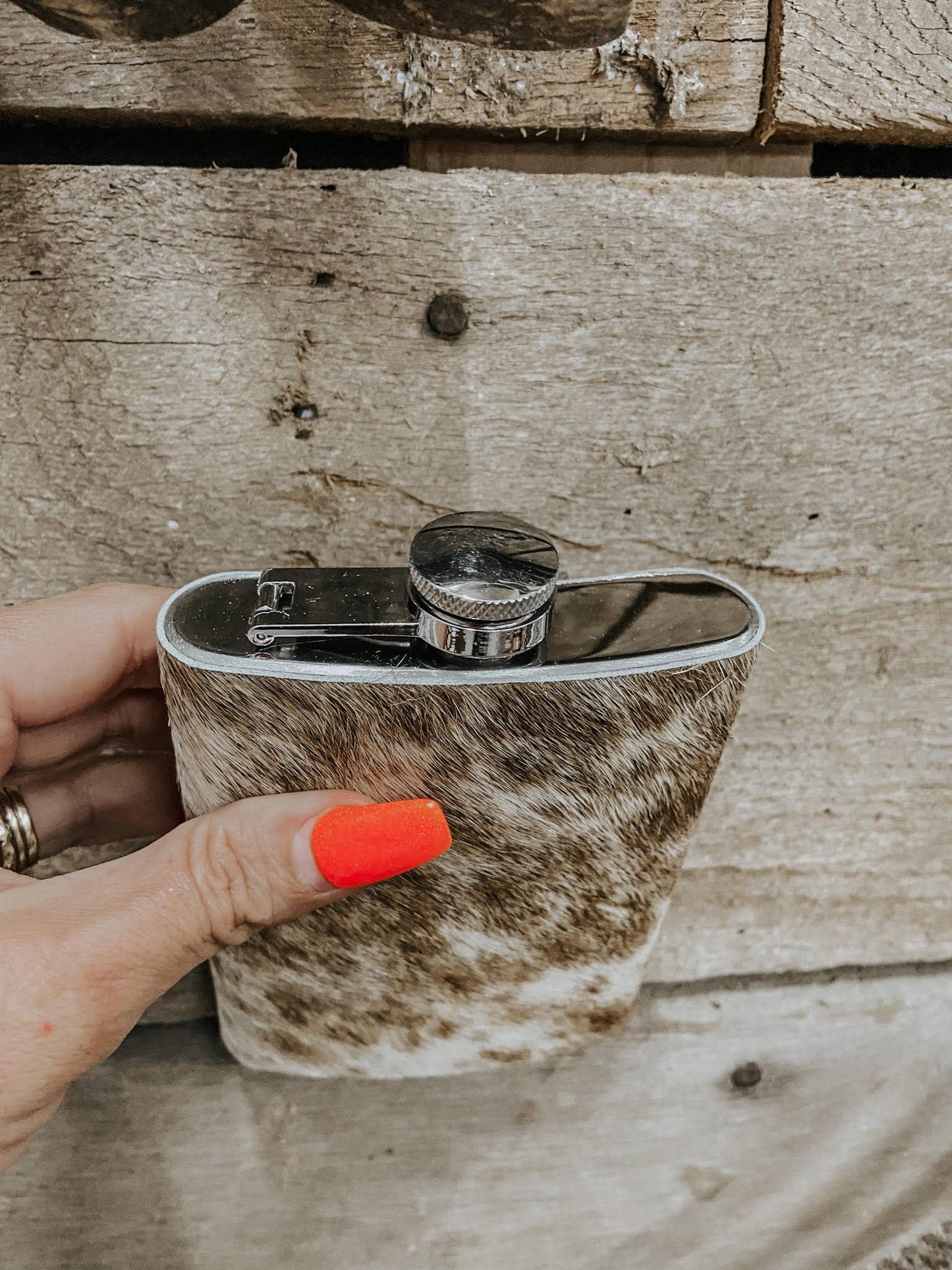 Cowhide Flask Stainless Steel Men & Women Gift